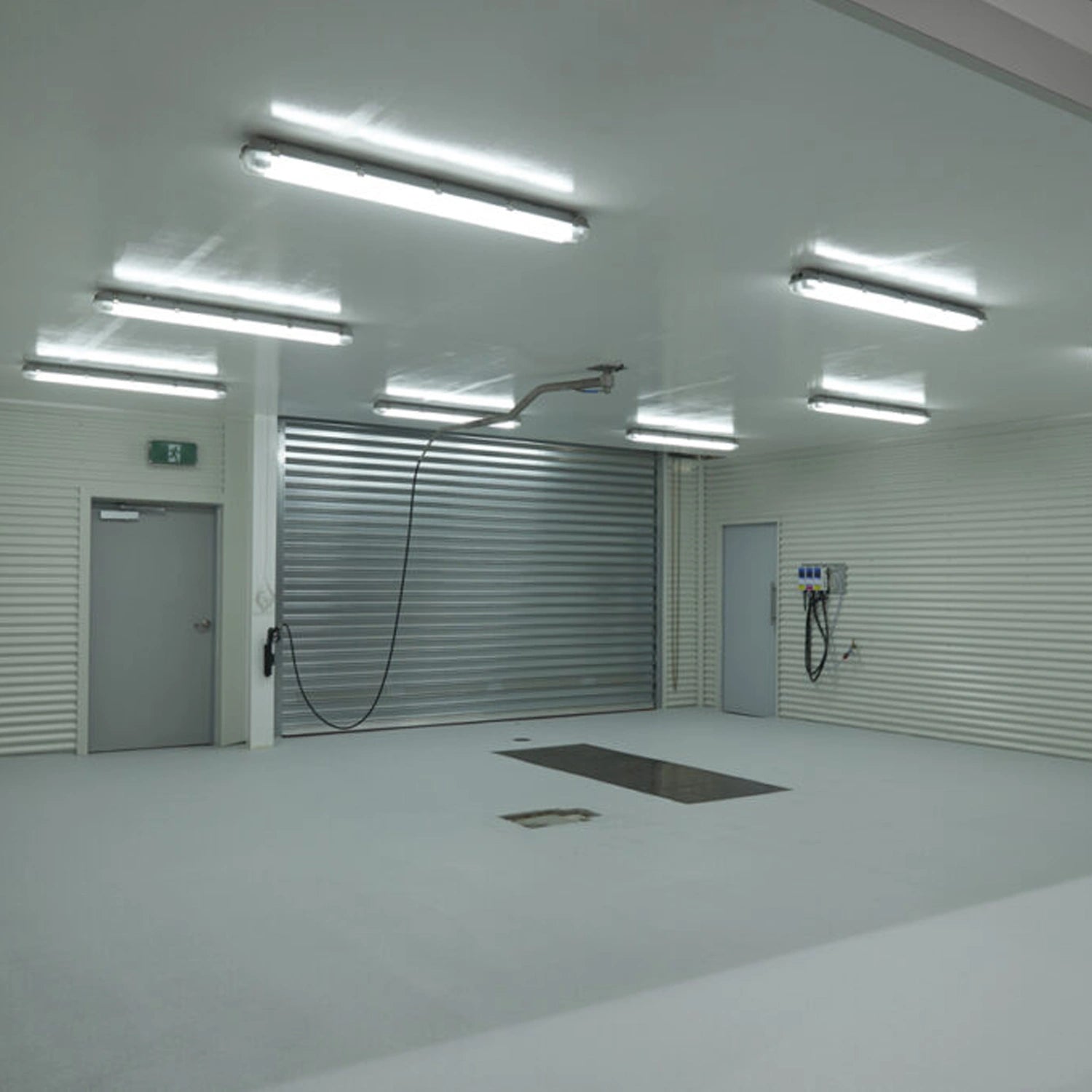 Surface-mounted LED fixture