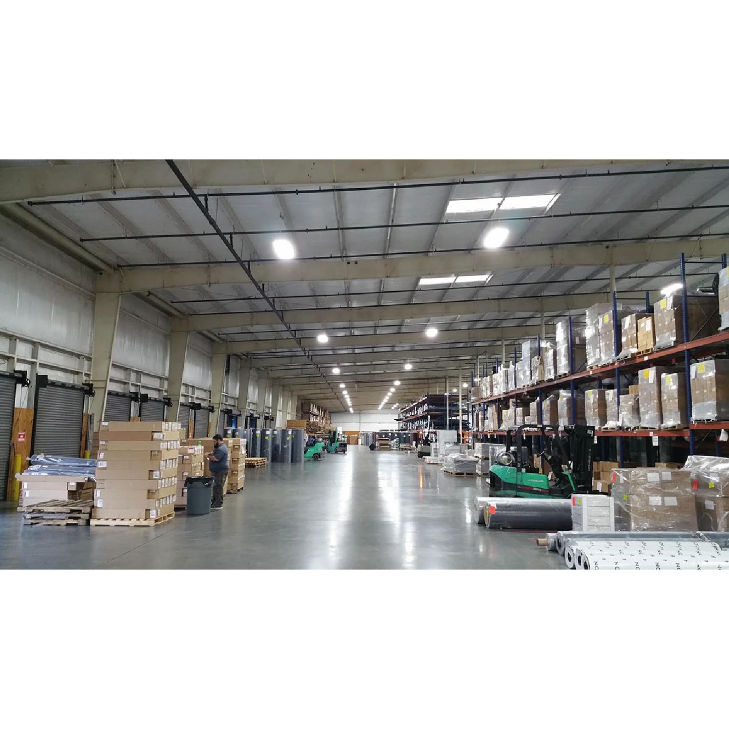 Ultralight LED Pendent Light 200W - Dimmable - IP67 (BR6055)