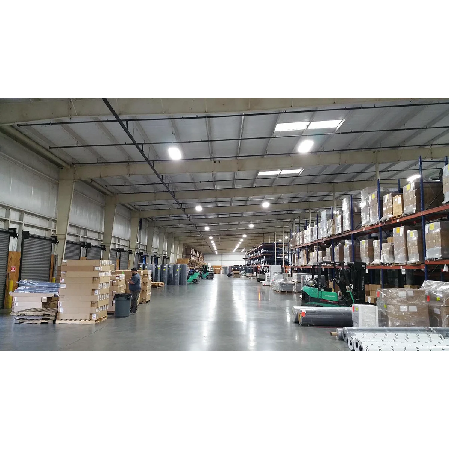 Ultralight LED Pendent Light 200W - Dimmable - IP67 (BR6055)