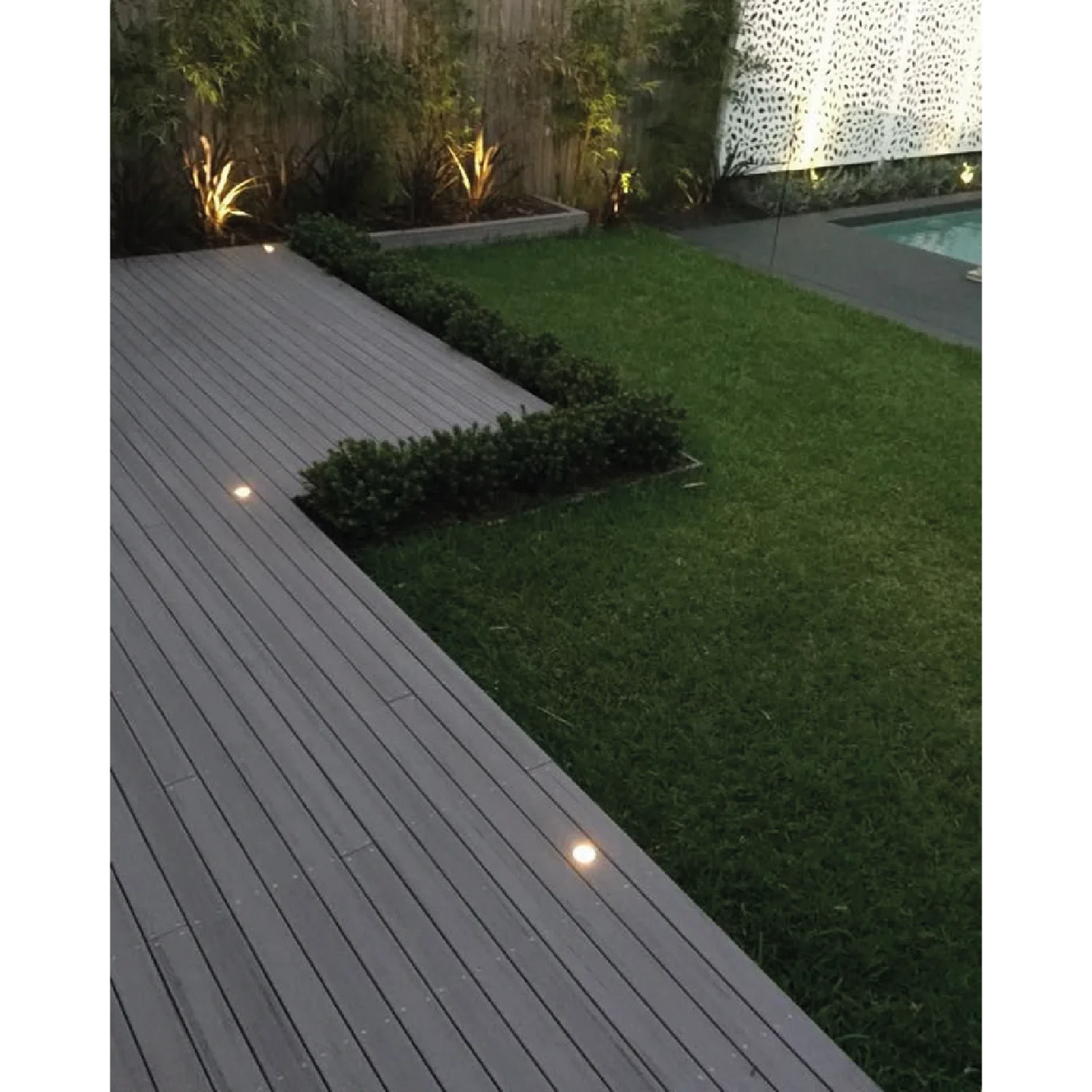 Ultralight LED Inground Light – 2W Waterproof & Glare-Free Outdoor Fixture (UD2010)