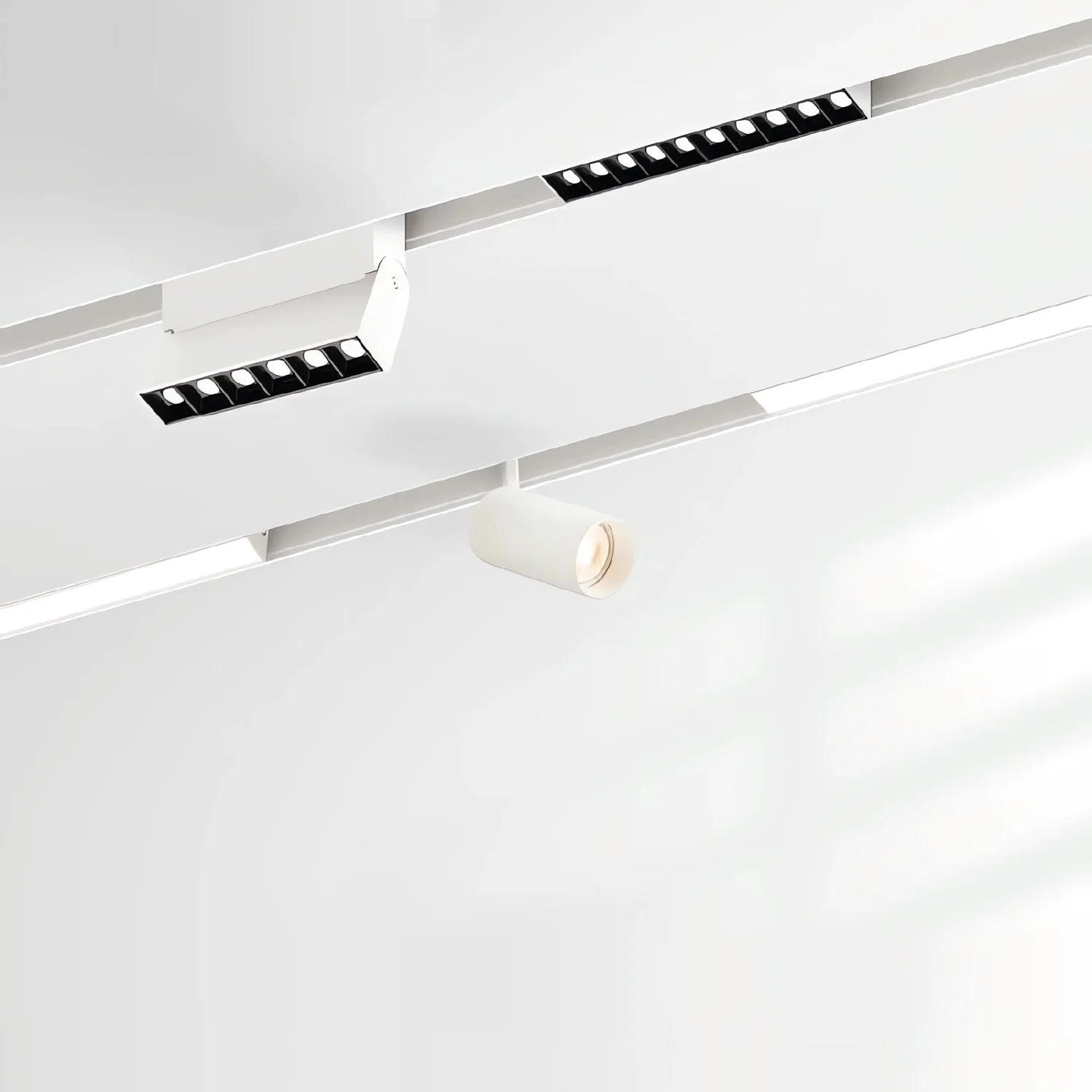 Ultralight Magnetic Track Light 35mm White (BT-Family)