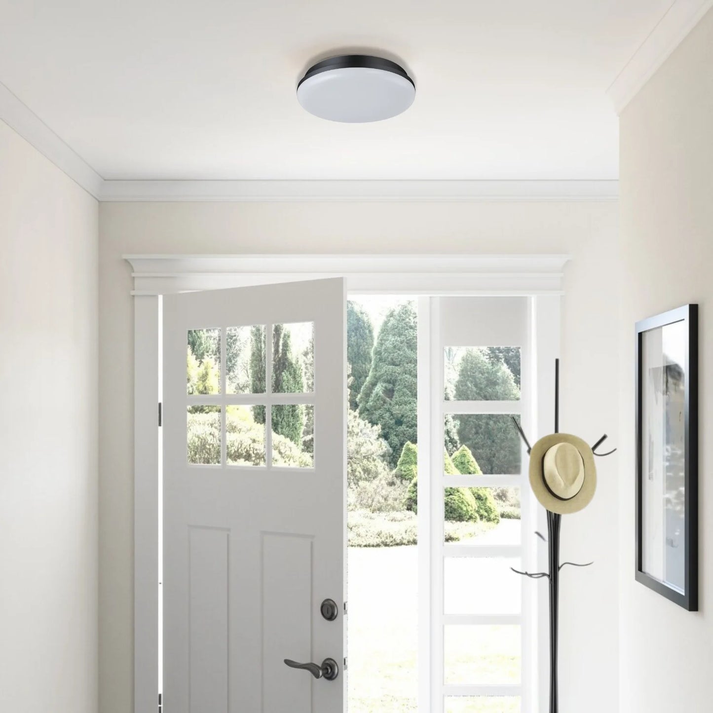 LED Surface Mounted Light – Stylish and Durable Water-Resistant Lighting (UTL-BH)
